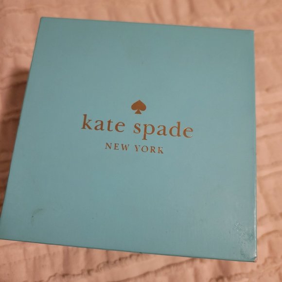 NEW Kate Spade Smartwatch - Picture 5 of 6